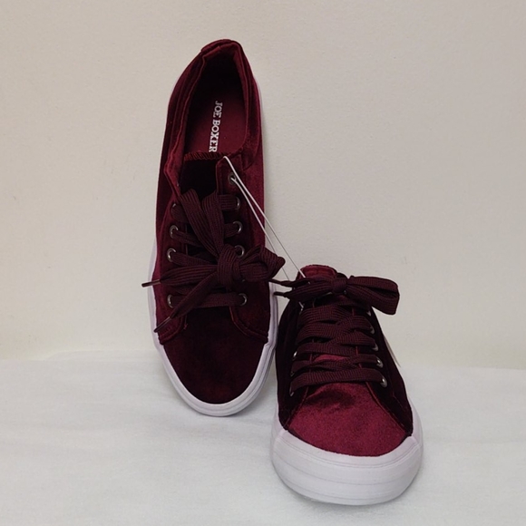 JOE BOXER Women Faux Suede Sneakers - Picture 2 of 5